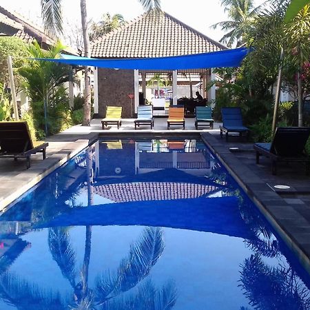 Gili Palms Resort Gili Trawangan Exterior photo
