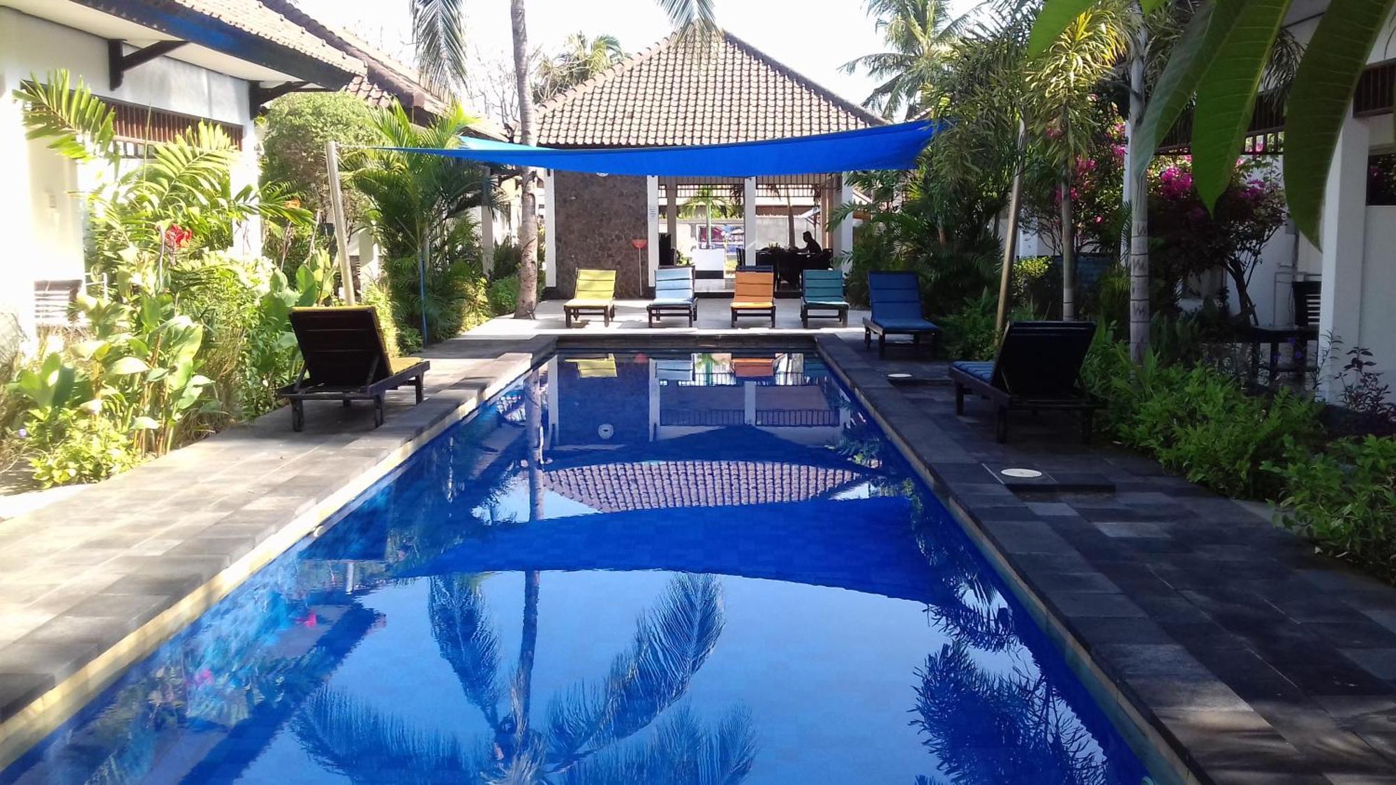 Gili Palms Resort Gili Trawangan Exterior photo