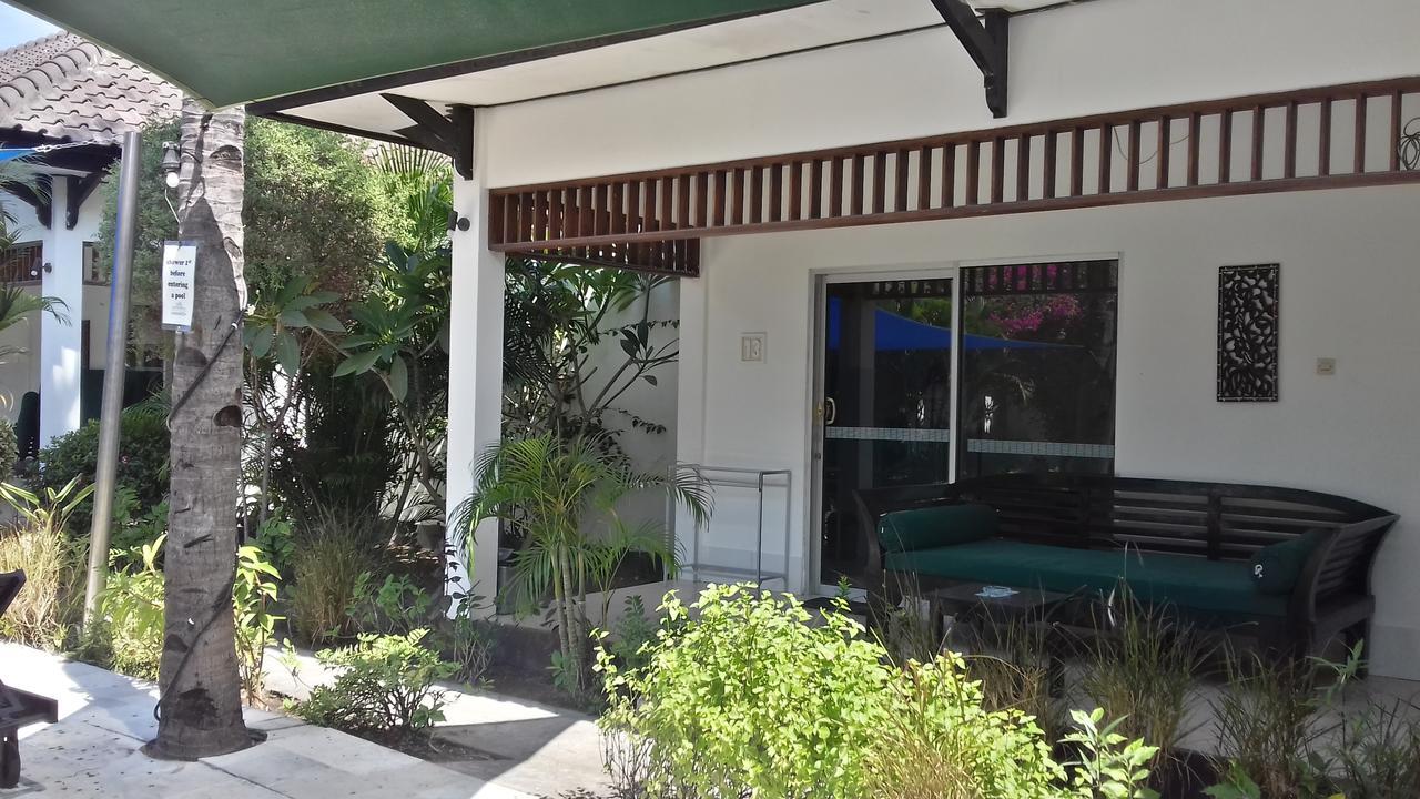 Gili Palms Resort Gili Trawangan Exterior photo