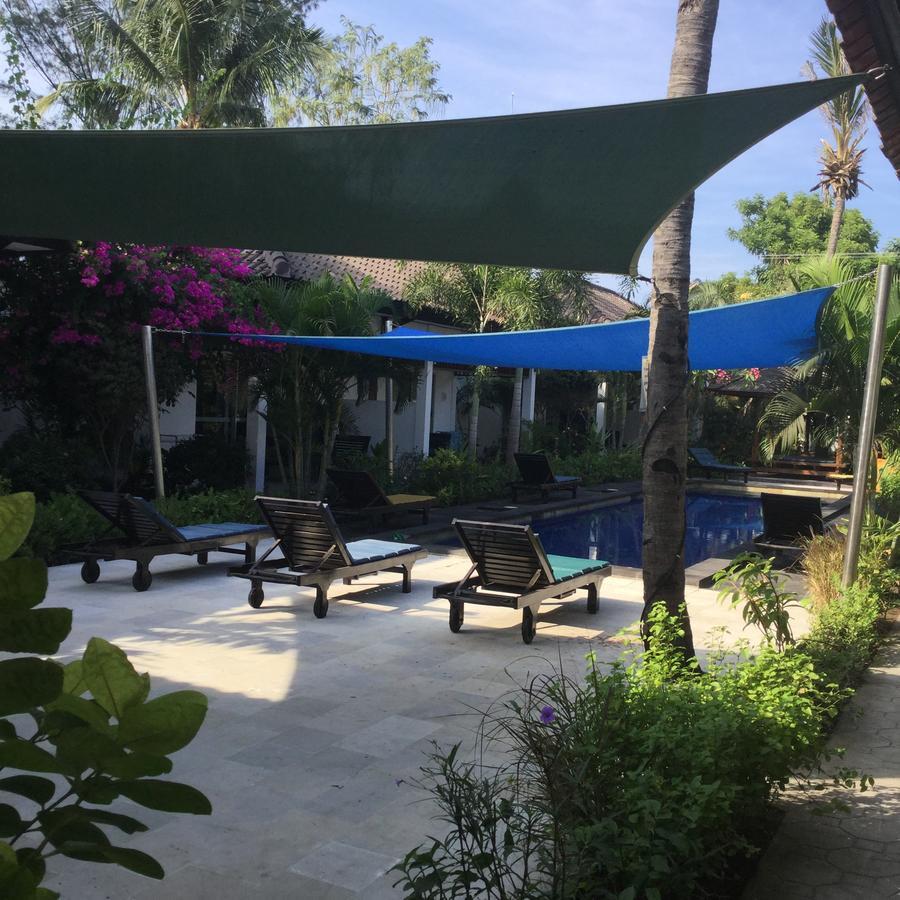 Gili Palms Resort Gili Trawangan Exterior photo