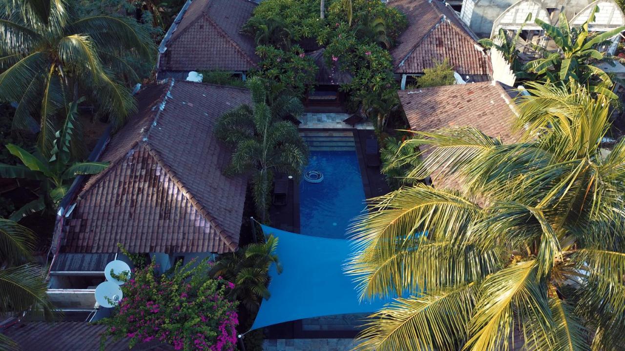 Gili Palms Resort Gili Trawangan Exterior photo