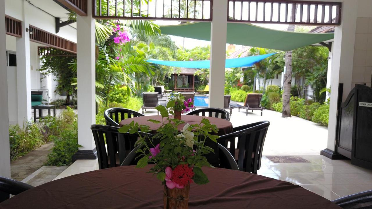 Gili Palms Resort Gili Trawangan Exterior photo