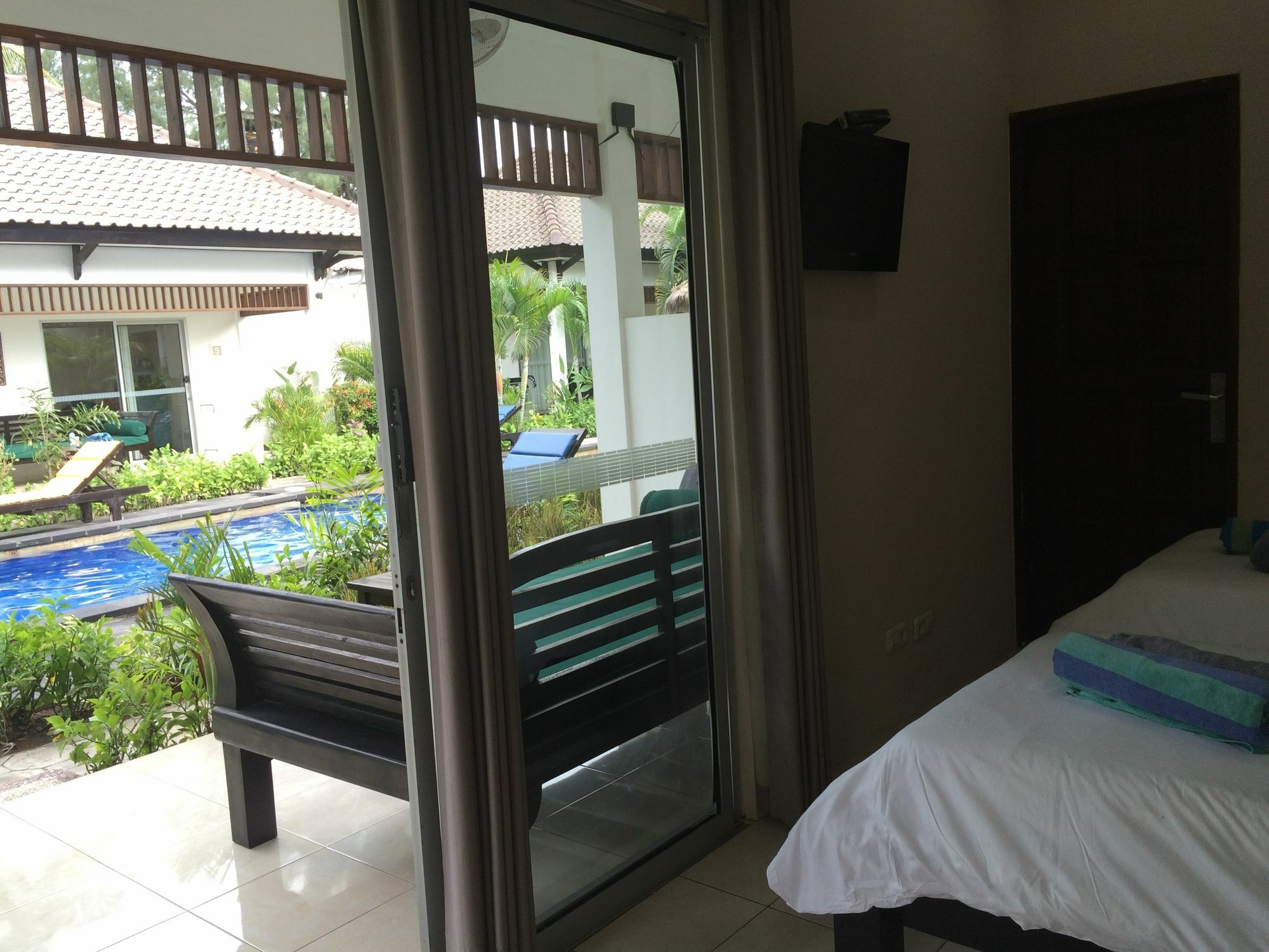 Gili Palms Resort Gili Trawangan Exterior photo